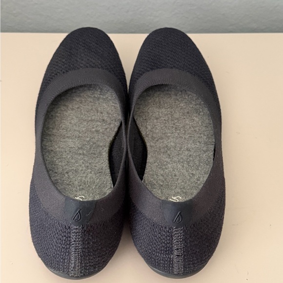 Allbirds Women's Black Flats 8.5 - Picture 3 of 6